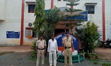 लमकेनी में शांति भंग कर रहे आरोपी  को किया गया गिरफ्तार।