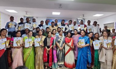 अभनपुर की शालिनी को उत्कृष्ट शिक्षक सम्मान से नवाजा गया।